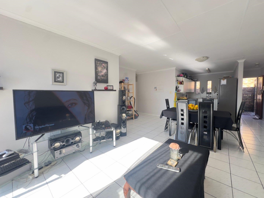 3 Bedroom Property for Sale in Moreleta Park Gauteng