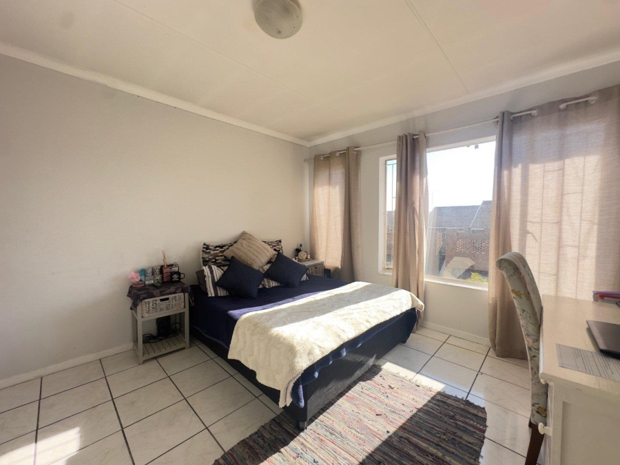 3 Bedroom Property for Sale in Moreleta Park Gauteng