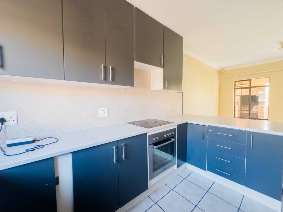 2 Bedroom Property for Sale in Equestria Gauteng