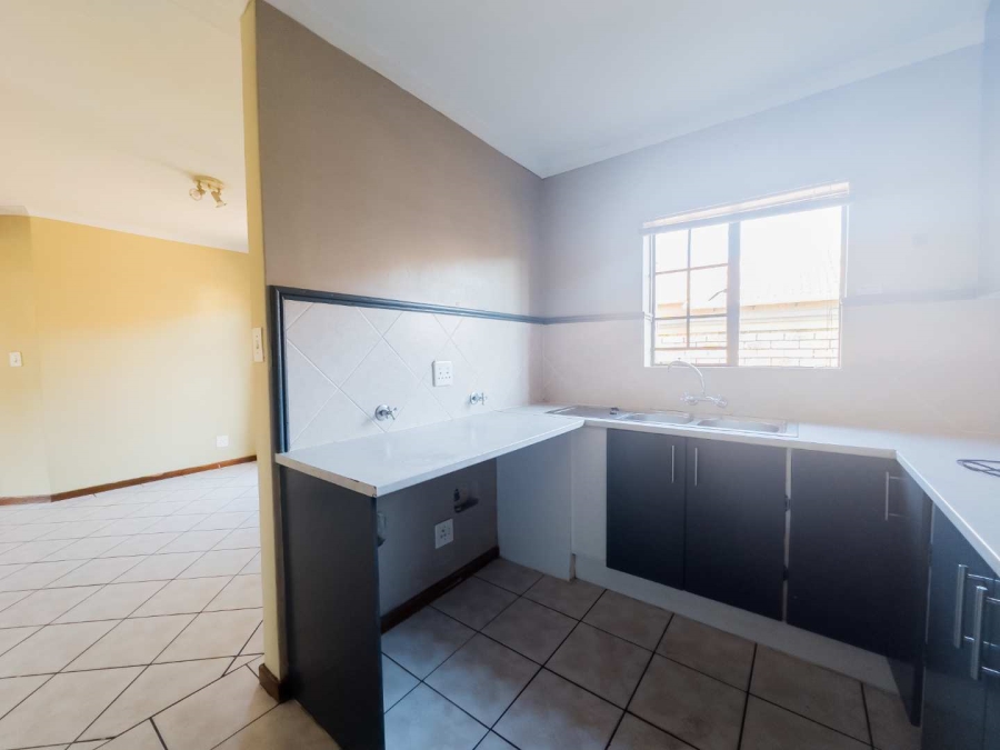 2 Bedroom Property for Sale in Equestria Gauteng