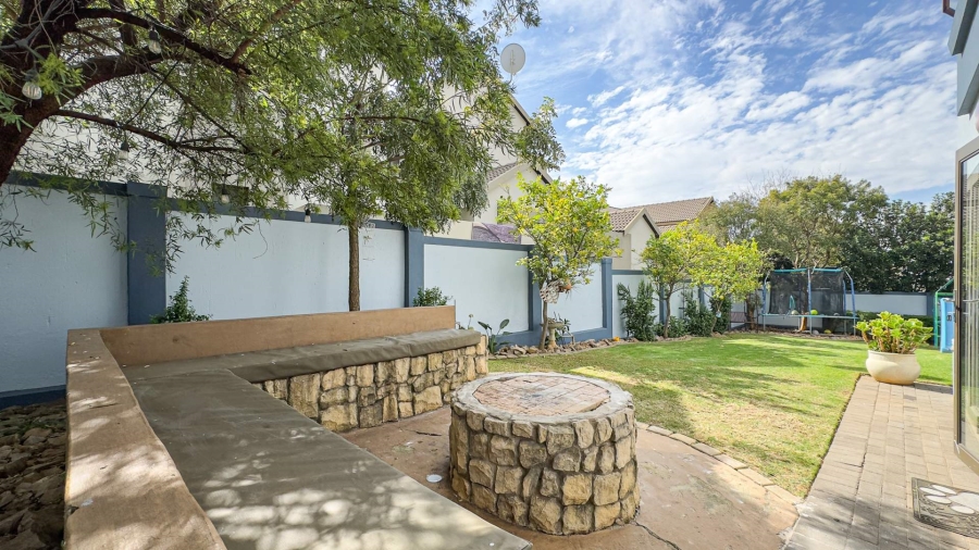 3 Bedroom Property for Sale in Midlands Estate Gauteng