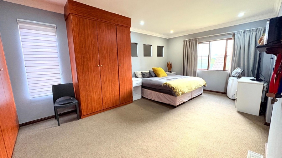 3 Bedroom Property for Sale in Midstream Estate Gauteng