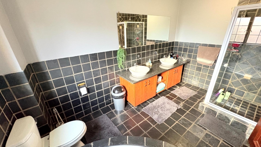 3 Bedroom Property for Sale in Midstream Estate Gauteng