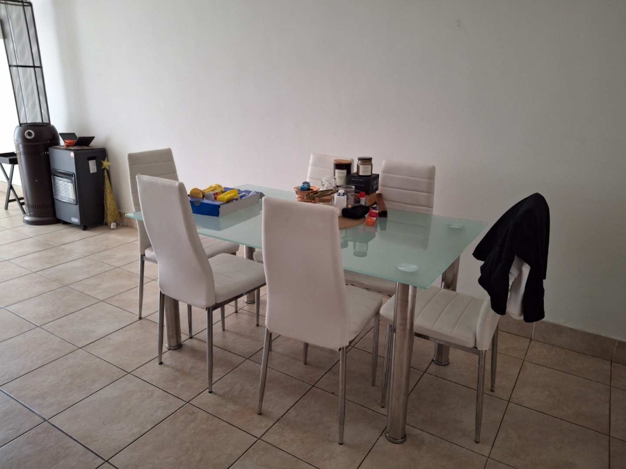 To Let 3 Bedroom Property for Rent in Morningside Gauteng