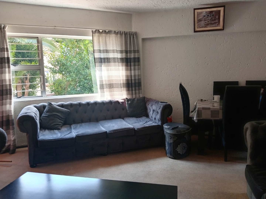 To Let 2 Bedroom Property for Rent in Bedfordview Gauteng