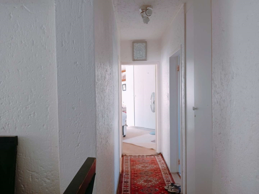 To Let 2 Bedroom Property for Rent in Bedfordview Gauteng