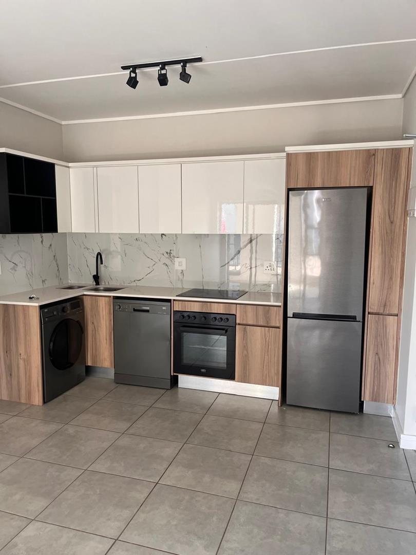 1 Bedroom Property for Sale in Waterfall Gauteng