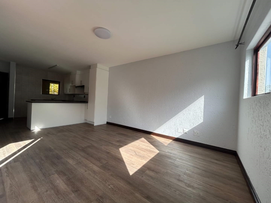 1 Bedroom Property for Sale in New Market Gauteng