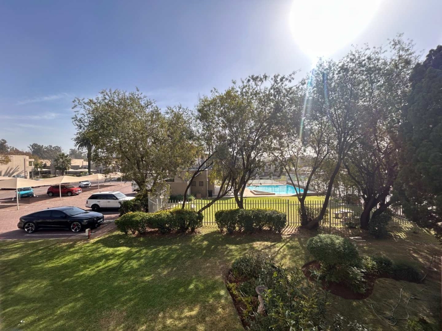 1 Bedroom Property for Sale in New Market Gauteng
