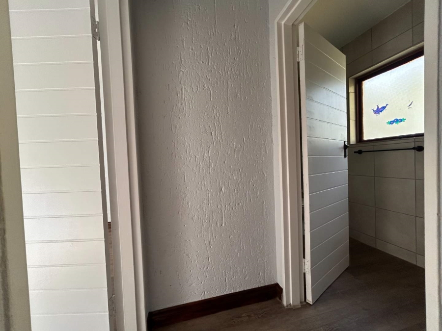 1 Bedroom Property for Sale in New Market Gauteng