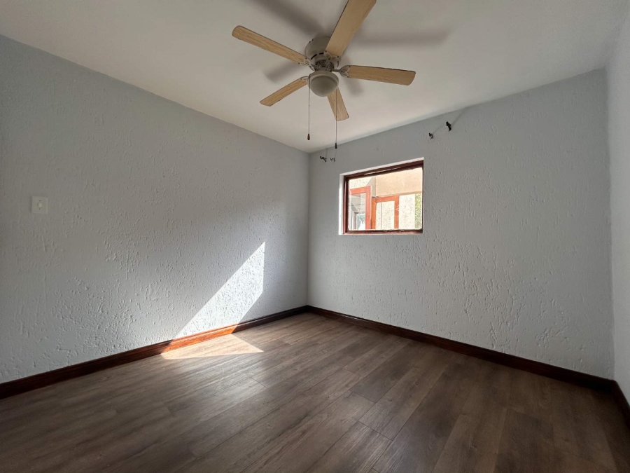 1 Bedroom Property for Sale in New Market Gauteng