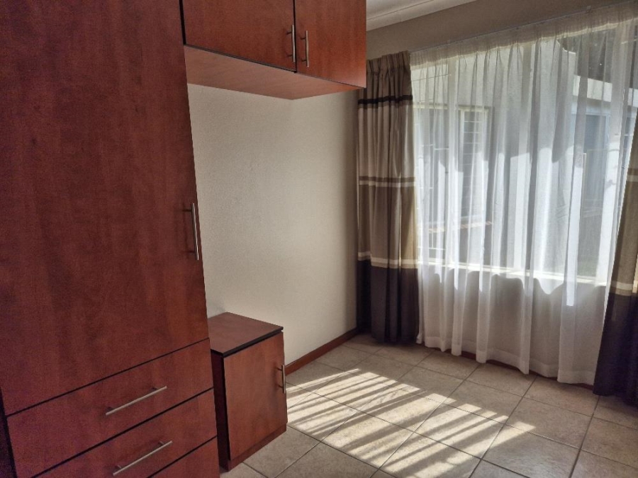 5 Bedroom Property for Sale in Sunward Park Gauteng
