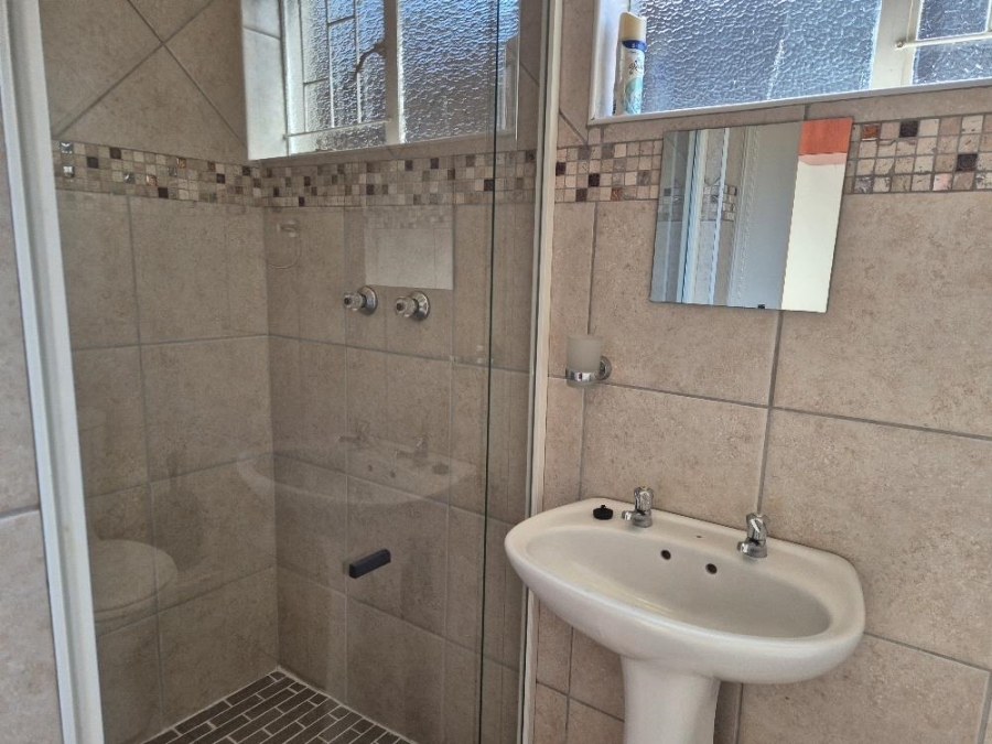 5 Bedroom Property for Sale in Sunward Park Gauteng