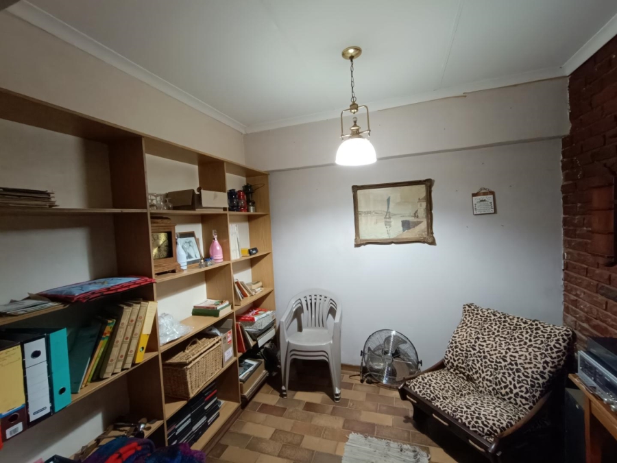 5 Bedroom Property for Sale in Wierda Park Gauteng