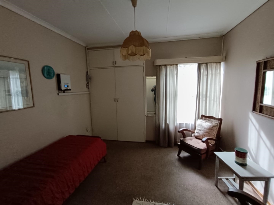 5 Bedroom Property for Sale in Wierda Park Gauteng