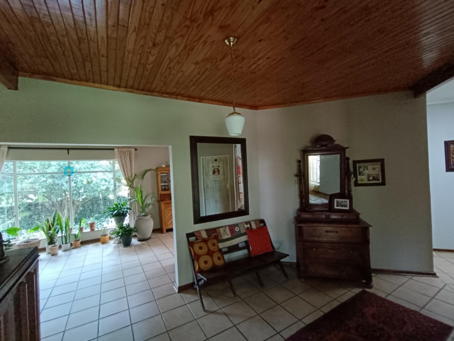 5 Bedroom Property for Sale in Wierdapark Gauteng