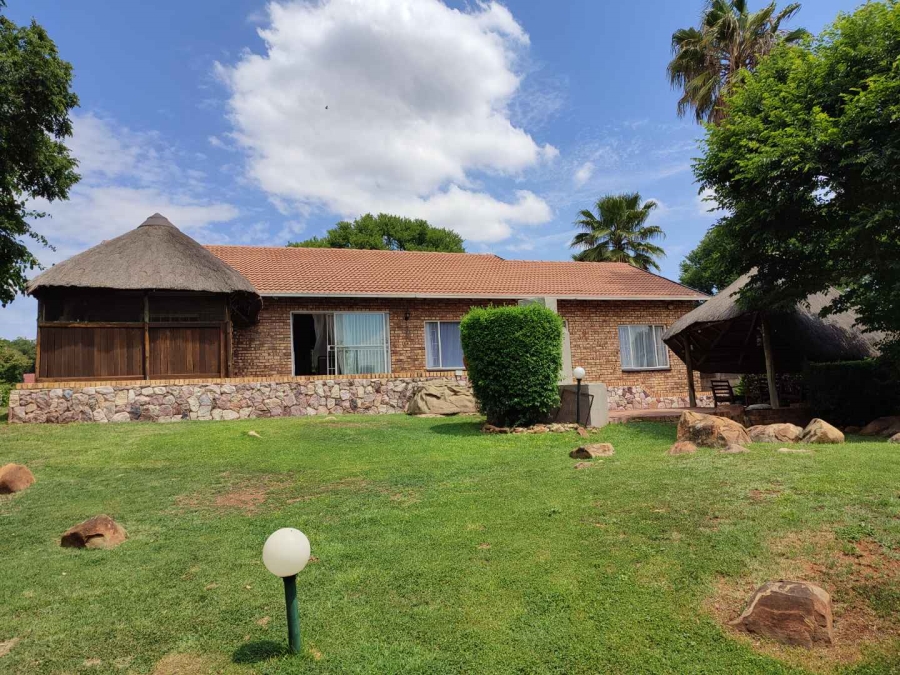 3 Bedroom Property for Sale in Wierdapark Gauteng