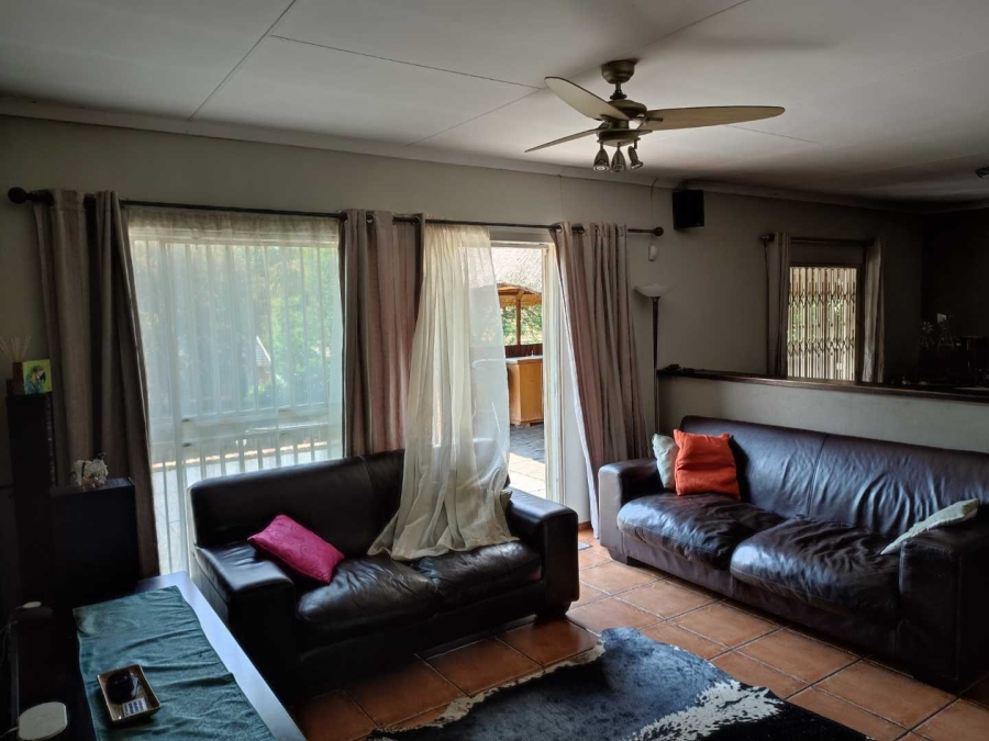 3 Bedroom Property for Sale in Wierdapark Gauteng