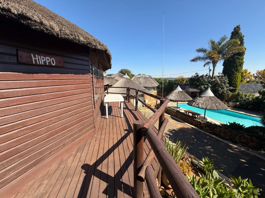 6 Bedroom Property for Sale in Quellerina Gauteng