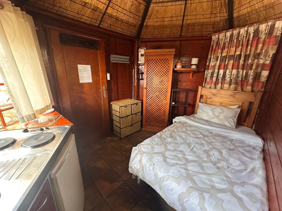 6 Bedroom Property for Sale in Quellerina Gauteng