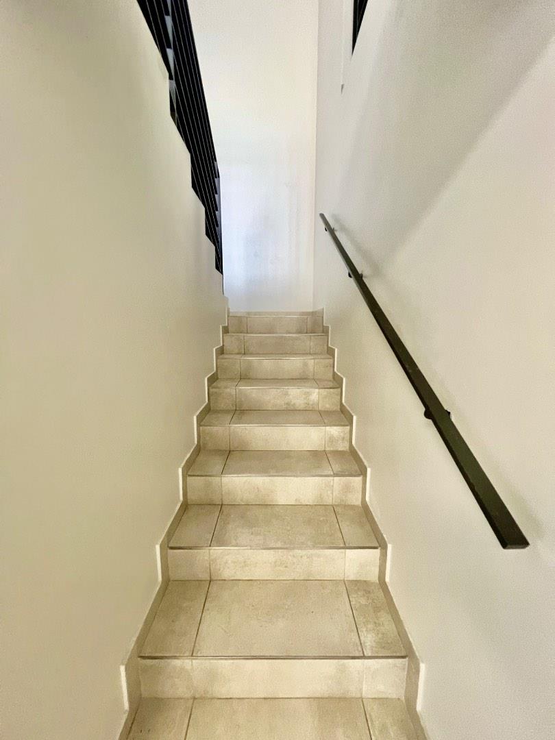 To Let commercial Property for Rent in Halfway House Gauteng