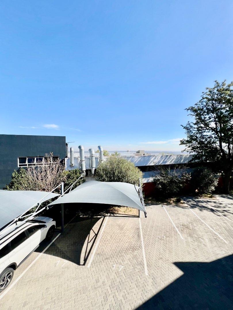 To Let commercial Property for Rent in Halfway House Gauteng