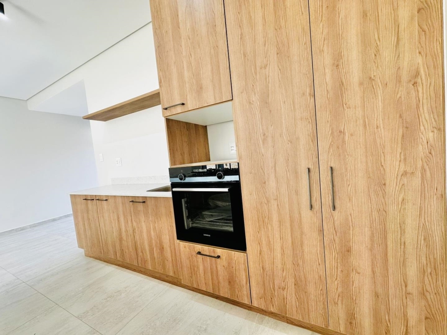 3 Bedroom Property for Sale in Blue Hills Gauteng