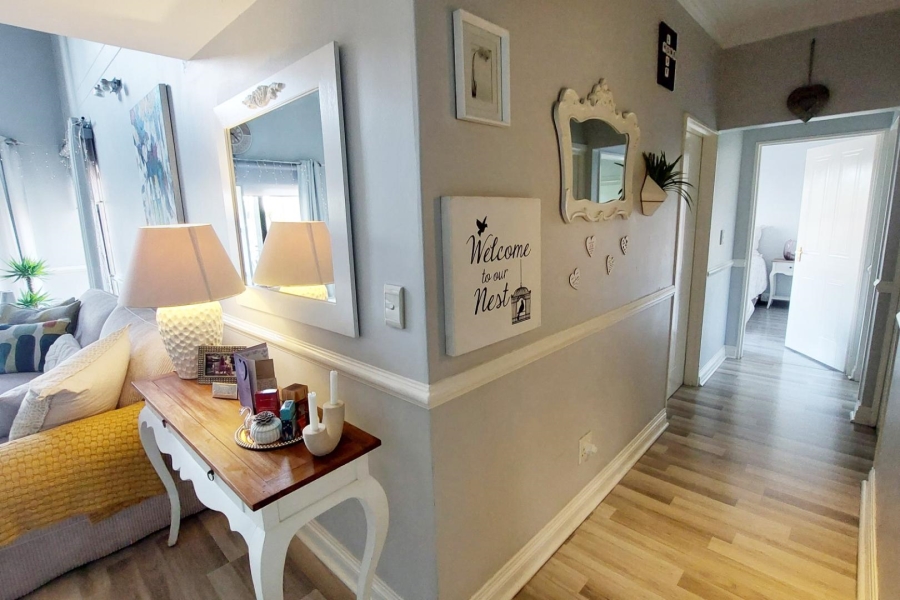 To Let 3 Bedroom Property for Rent in River Club Gauteng