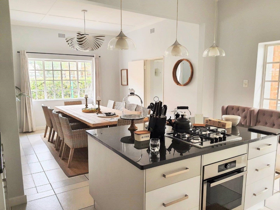 5 Bedroom Property for Sale in Franklin Roosevelt Park Gauteng