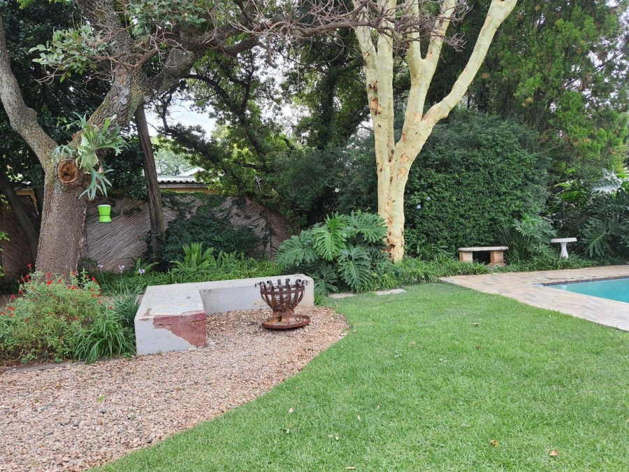 5 Bedroom Property for Sale in Franklin Roosevelt Park Gauteng
