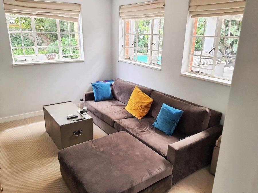 5 Bedroom Property for Sale in Franklin Roosevelt Park Gauteng