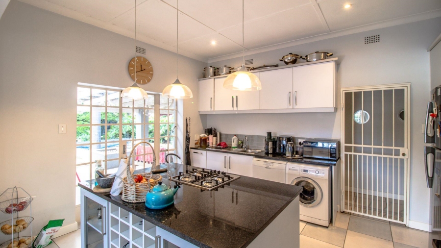 5 Bedroom Property for Sale in Franklin Roosevelt Park Gauteng