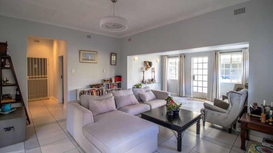 5 Bedroom Property for Sale in Franklin Roosevelt Park Gauteng