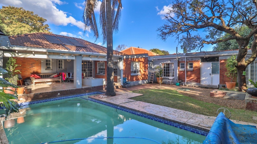 5 Bedroom Property for Sale in Franklin Roosevelt Park Gauteng