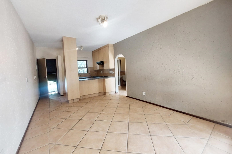 To Let 1 Bedroom Property for Rent in Lonehill Gauteng