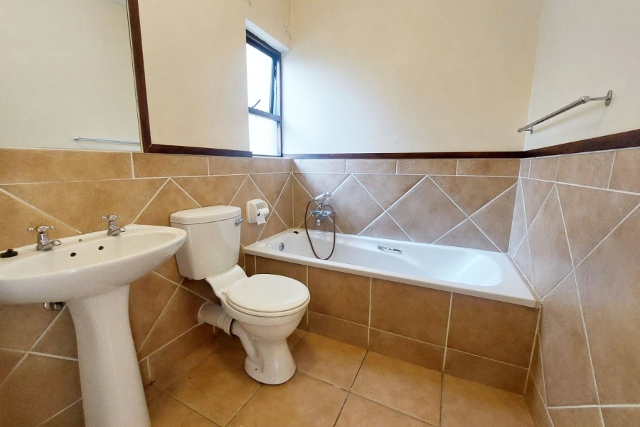 To Let 1 Bedroom Property for Rent in Lonehill Gauteng