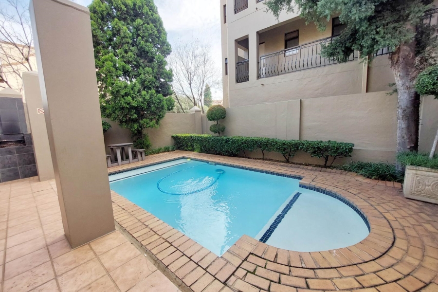 To Let 1 Bedroom Property for Rent in Lonehill Gauteng