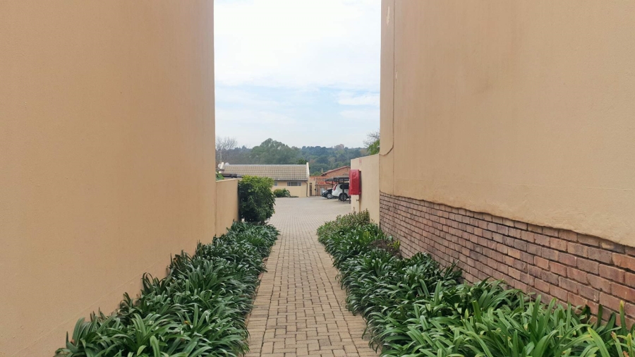 2 Bedroom Property for Sale in Ferndale Gauteng