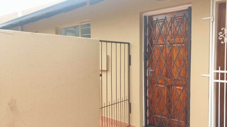 2 Bedroom Property for Sale in Ferndale Gauteng