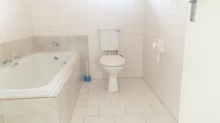 2 Bedroom Property for Sale in Ferndale Gauteng