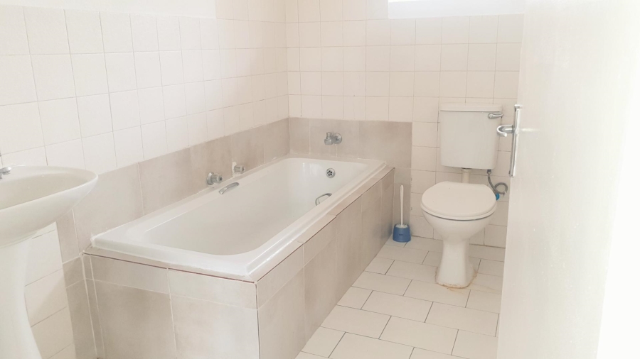 2 Bedroom Property for Sale in Ferndale Gauteng