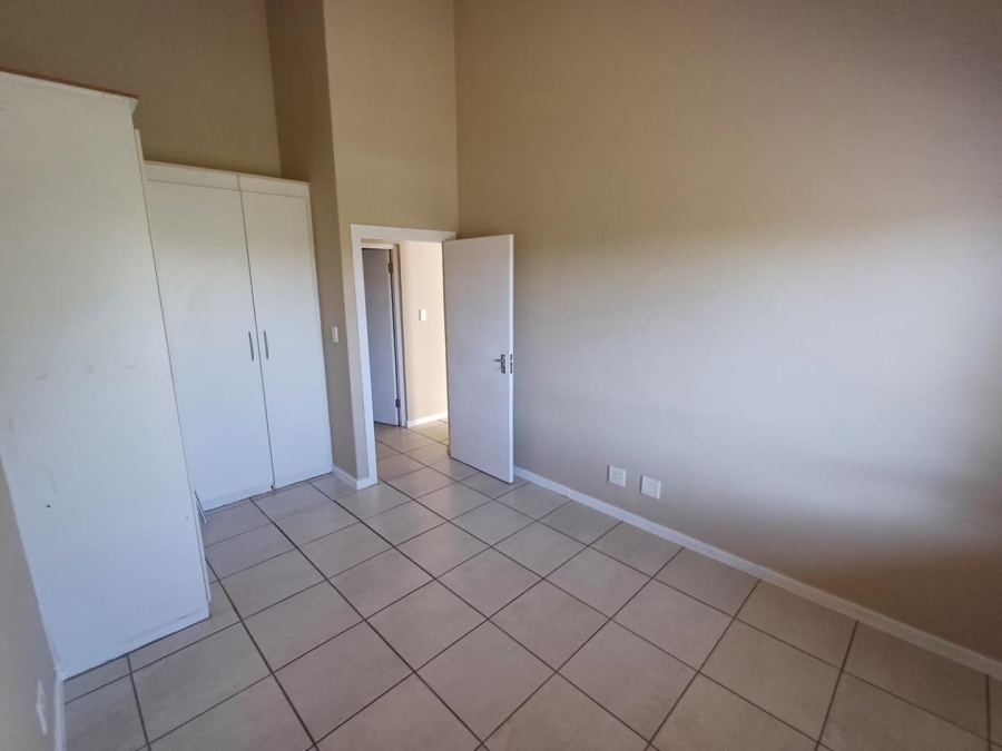 To Let 1 Bedroom Property for Rent in Jackal Creek Golf Estate Gauteng