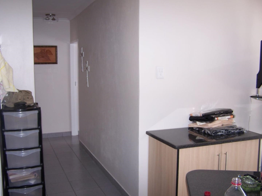 7 Bedroom Property for Sale in The Reeds Gauteng