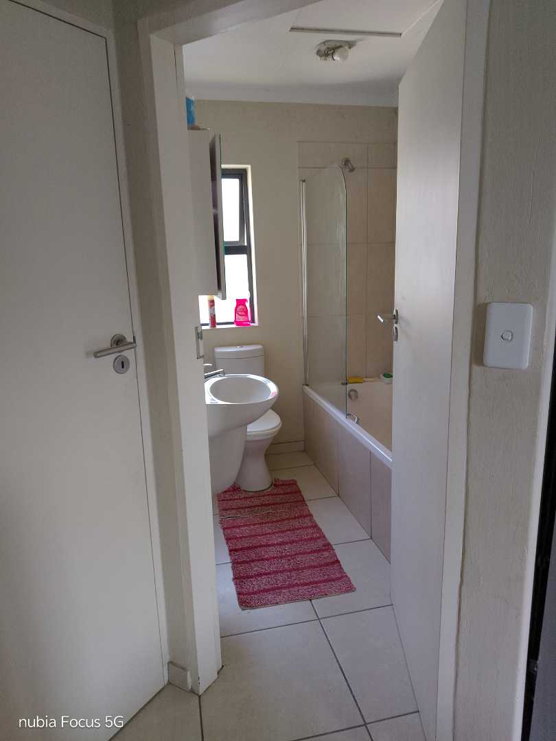To Let 2 Bedroom Property for Rent in Benoni South Gauteng