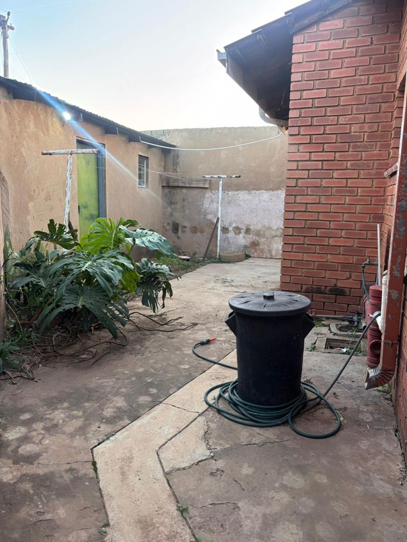To Let 3 Bedroom Property for Rent in Mamelodi Buffer Zone Gauteng