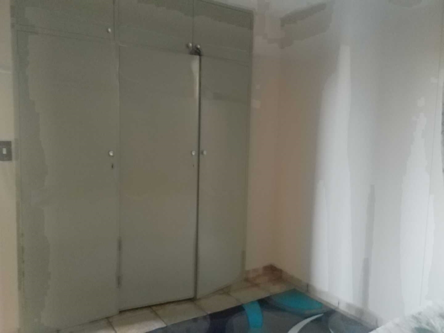 2 Bedroom Property for Sale in Silverton Gauteng