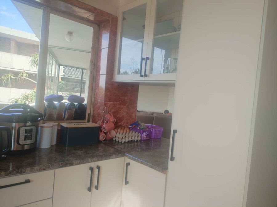 2 Bedroom Property for Sale in Silverton Gauteng