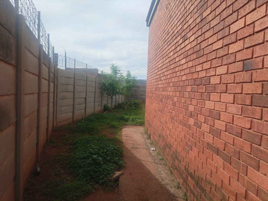 1 Bedroom Property for Sale in Mahube Valley Gauteng