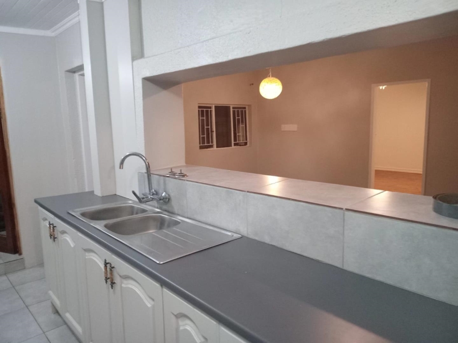 5 Bedroom Property for Sale in Silverton Gauteng