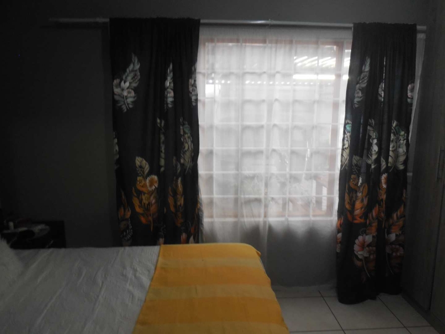 To Let 2 Bedroom Property for Rent in Eersterust Gauteng